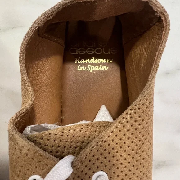 Andre Assous leather Oxford espadrille 9.5 NEW - Picture 6 of 6